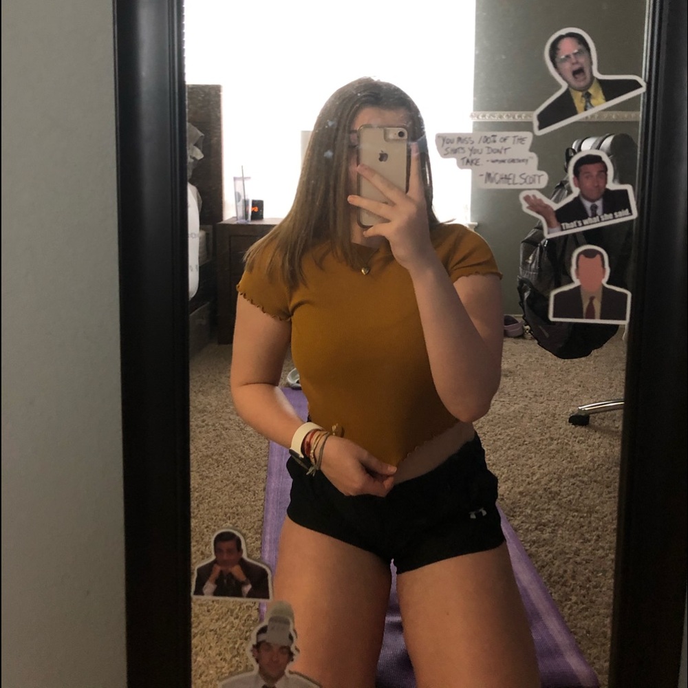 ✰plain burnt orange lettuce crop top ✰